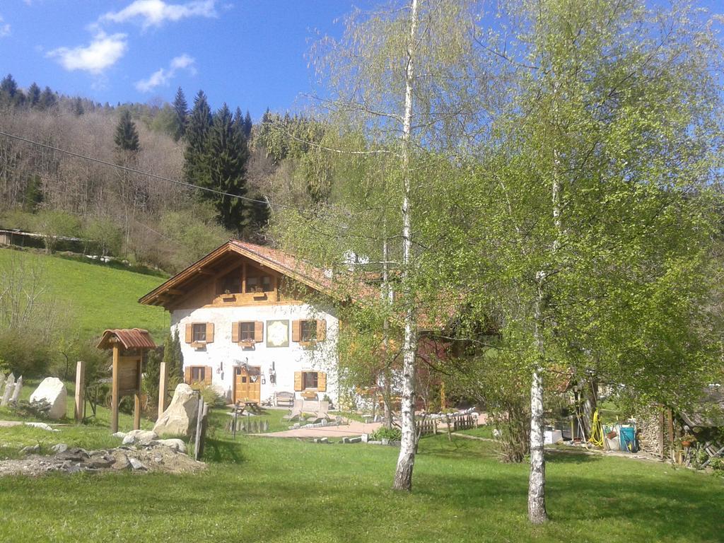 Maso Pin Bed & Breakfast Madonna di Campiglio Ngoại thất bức ảnh