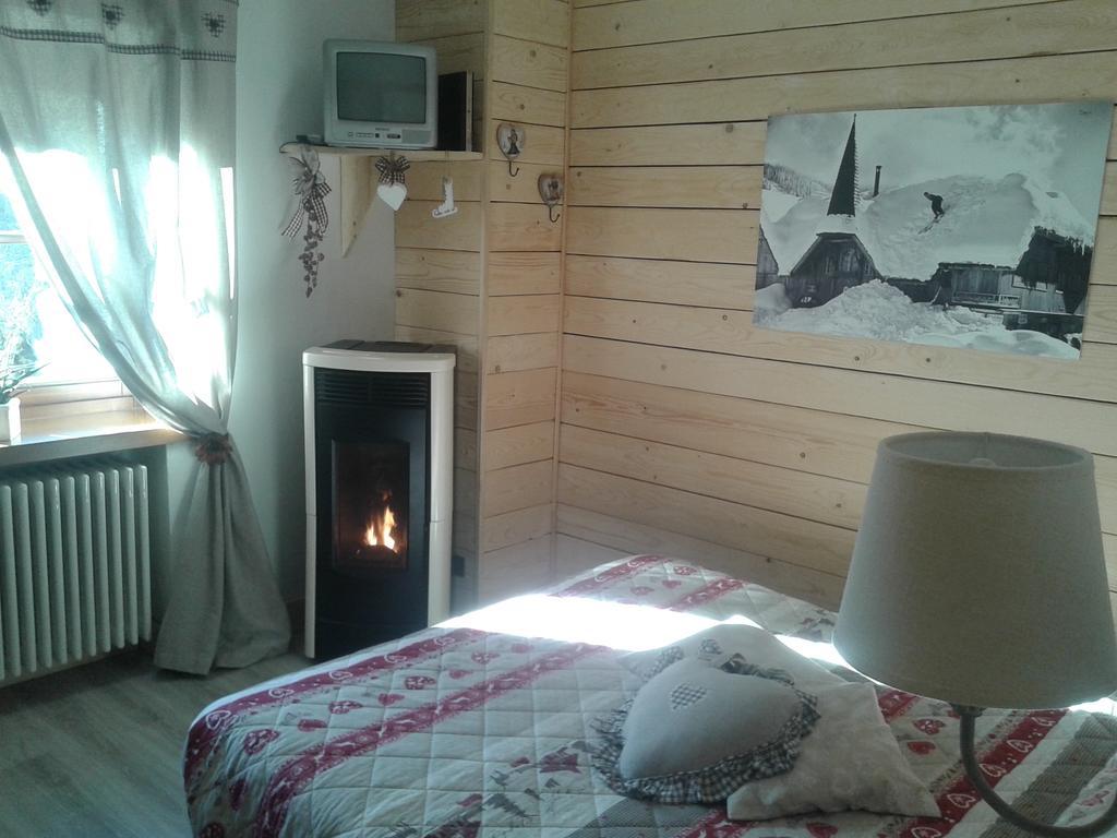 Maso Pin Bed & Breakfast Madonna di Campiglio Ngoại thất bức ảnh