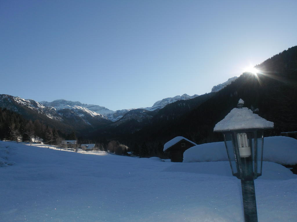 Maso Pin Bed & Breakfast Madonna di Campiglio Ngoại thất bức ảnh